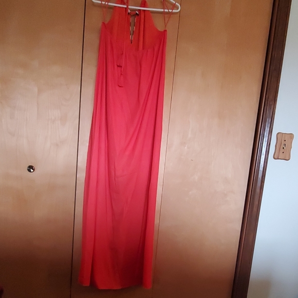 Dark pink maxi halter dress - Picture 2 of 2